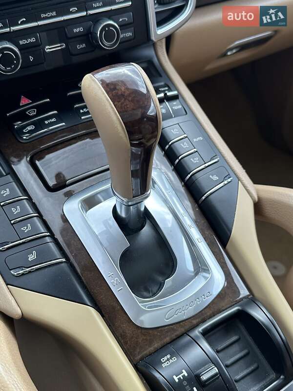 Позашляховик / Кросовер Porsche Cayenne 2014 в Білогородці фото 23 Позашляховик / Кросовер Porsche Cayenne 2014 в Білогородці