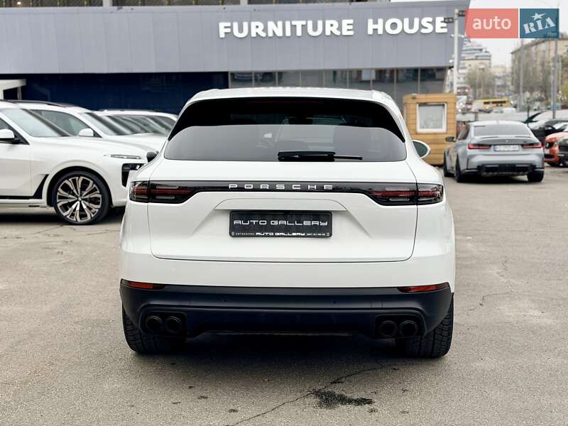 Внедорожник / Кроссовер Porsche Cayenne 2018 в Киеве фото 14 Внедорожник / Кроссовер Porsche Cayenne 2018 в Киеве