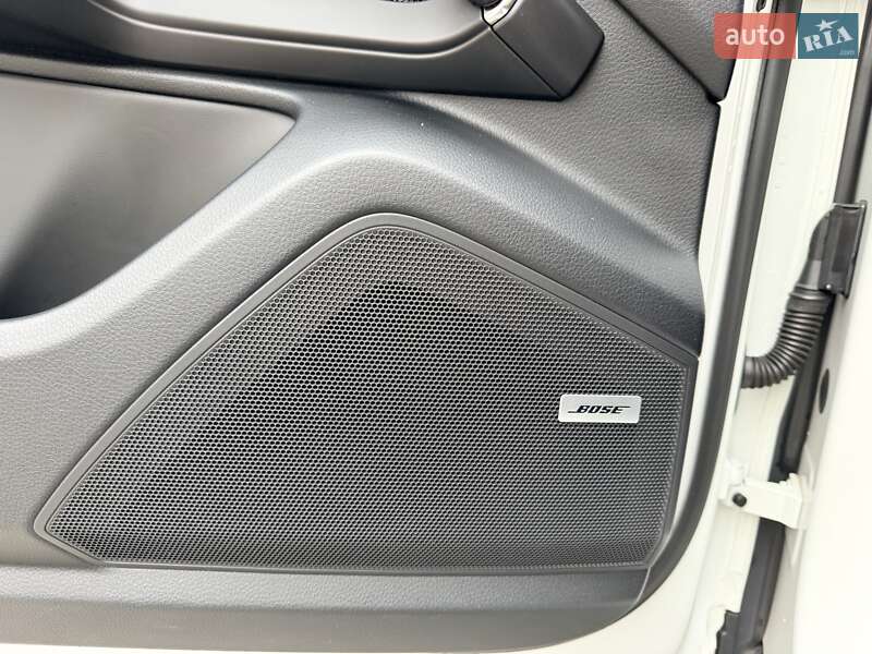 Внедорожник / Кроссовер Porsche Cayenne 2018 в Киеве фото 25 Внедорожник / Кроссовер Porsche Cayenne 2018 в Киеве