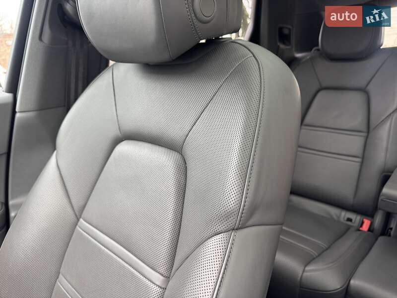 Внедорожник / Кроссовер Porsche Cayenne 2018 в Тернополе