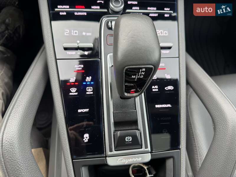 Внедорожник / Кроссовер Porsche Cayenne 2018 в Тернополе