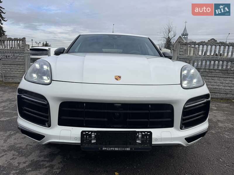 Внедорожник / Кроссовер Porsche Cayenne 2018 в Тернополе