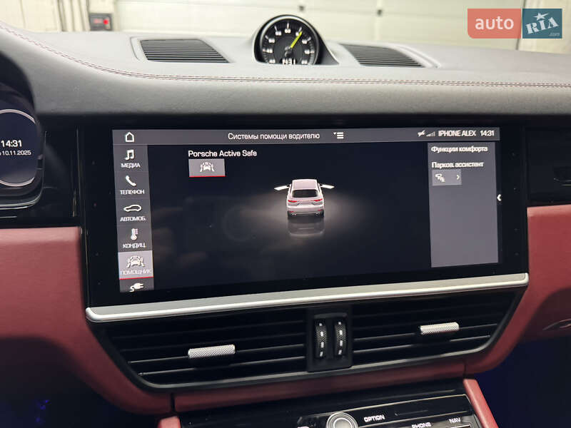 Внедорожник / Кроссовер Porsche Cayenne 2018 в Киеве