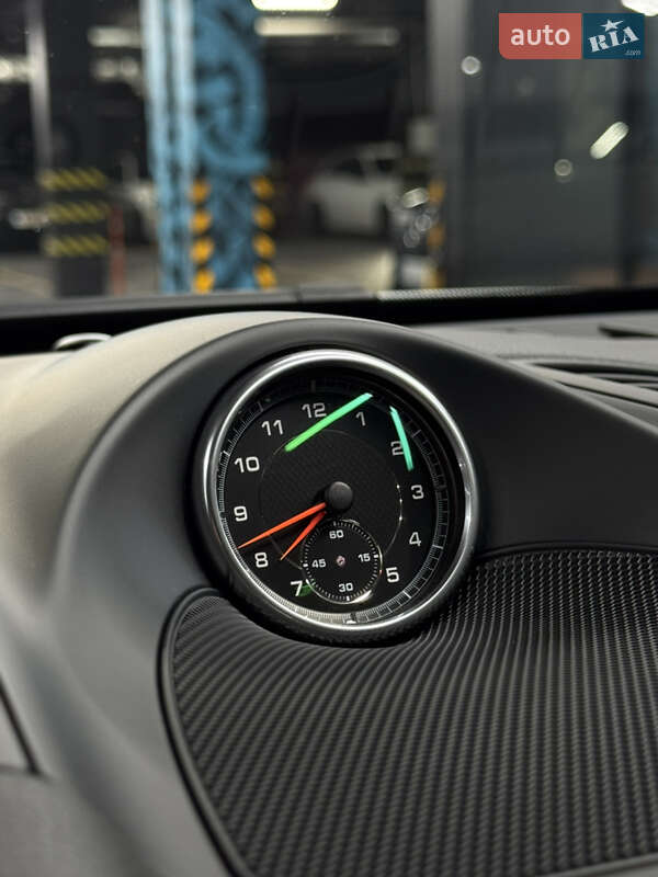 Позашляховик / Кросовер Porsche Cayenne 2014 в Києві