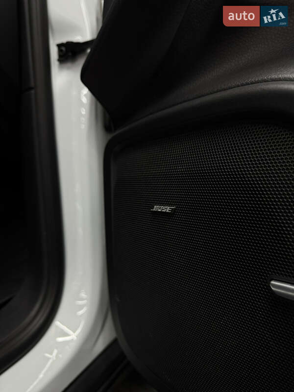 Позашляховик / Кросовер Porsche Cayenne 2014 в Києві