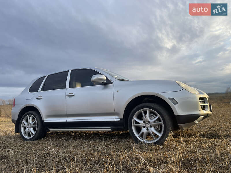 Внедорожник / Кроссовер Porsche Cayenne 2004 в Ивано-Франковске