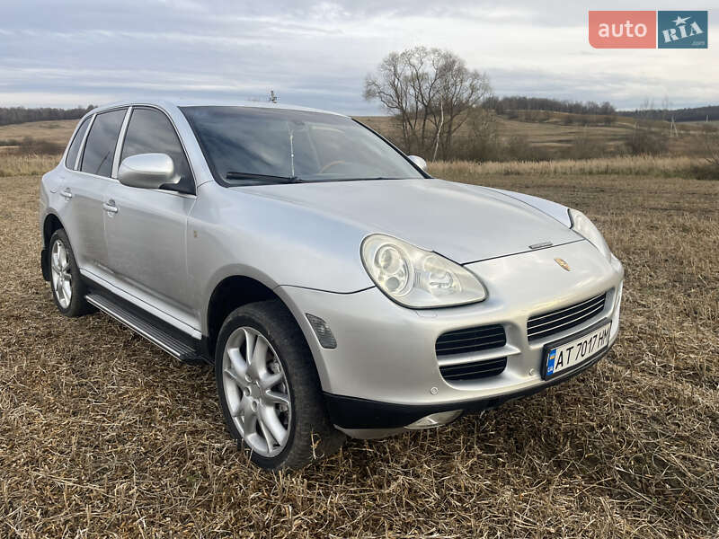 Внедорожник / Кроссовер Porsche Cayenne 2004 в Ивано-Франковске