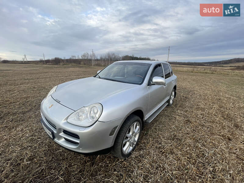 Внедорожник / Кроссовер Porsche Cayenne 2004 в Ивано-Франковске