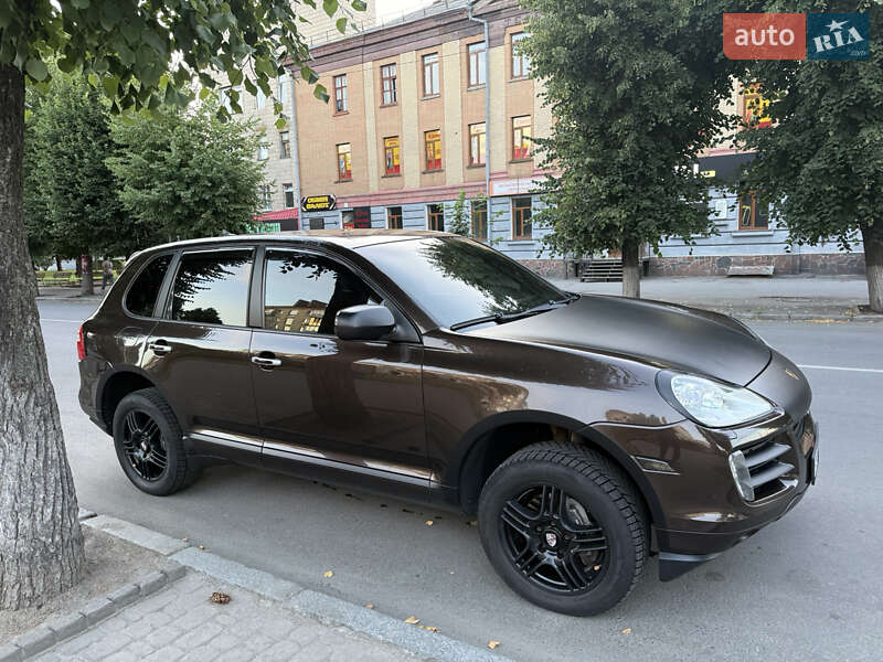 Внедорожник / Кроссовер Porsche Cayenne 2009 в Звягеле