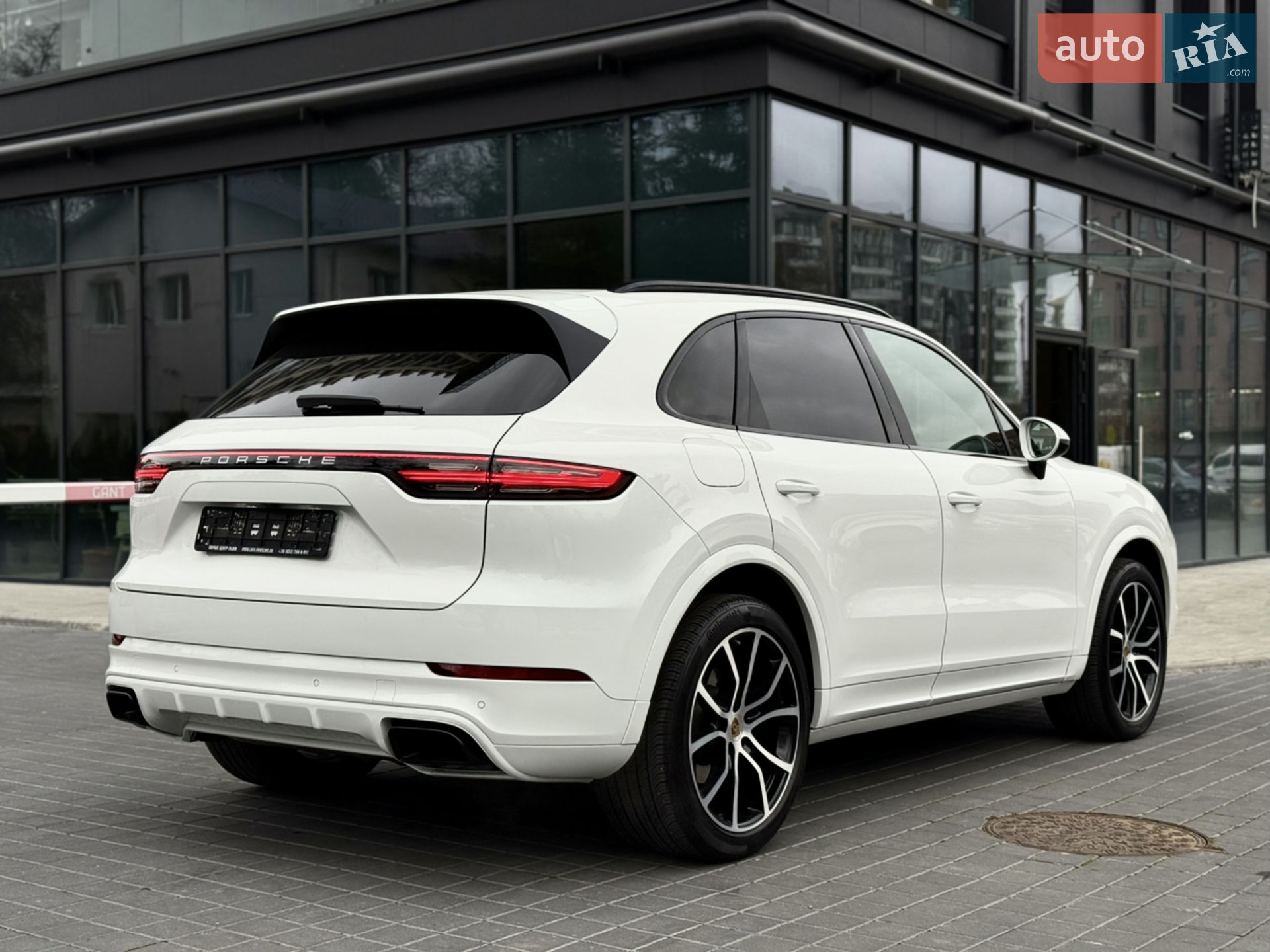 2021 Porsche Cayenne - мініатюра 11
