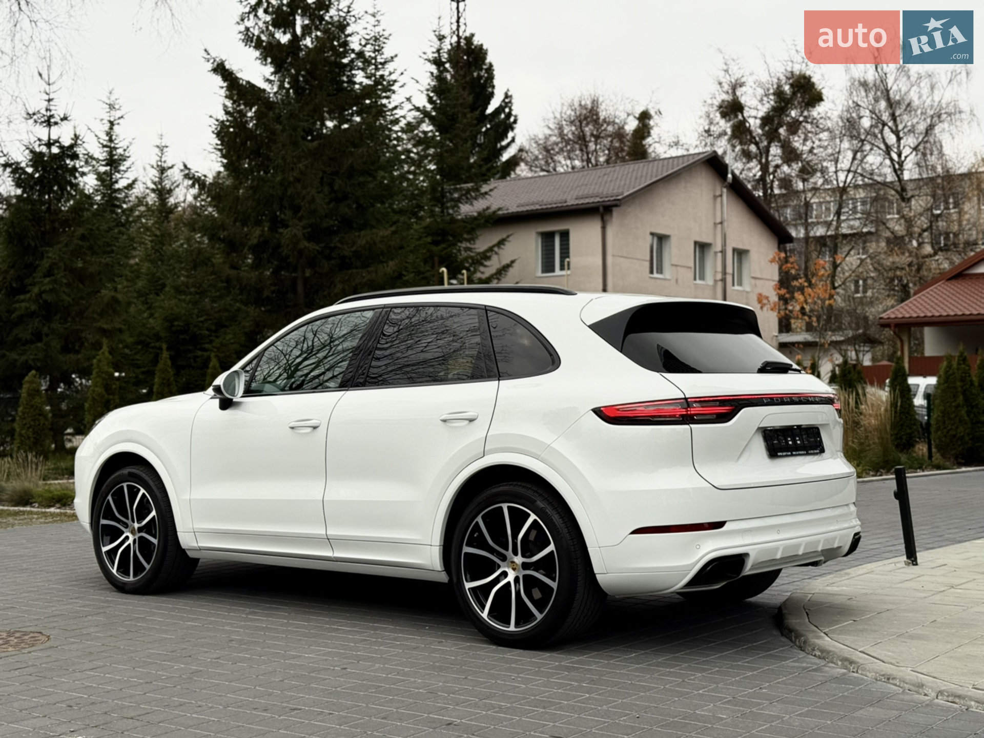 2021 Porsche Cayenne - мініатюра 22