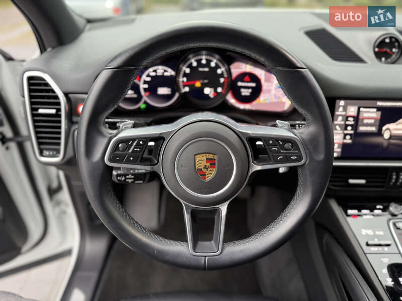 Внедорожник / Кроссовер Porsche Cayenne 2021 в Львове