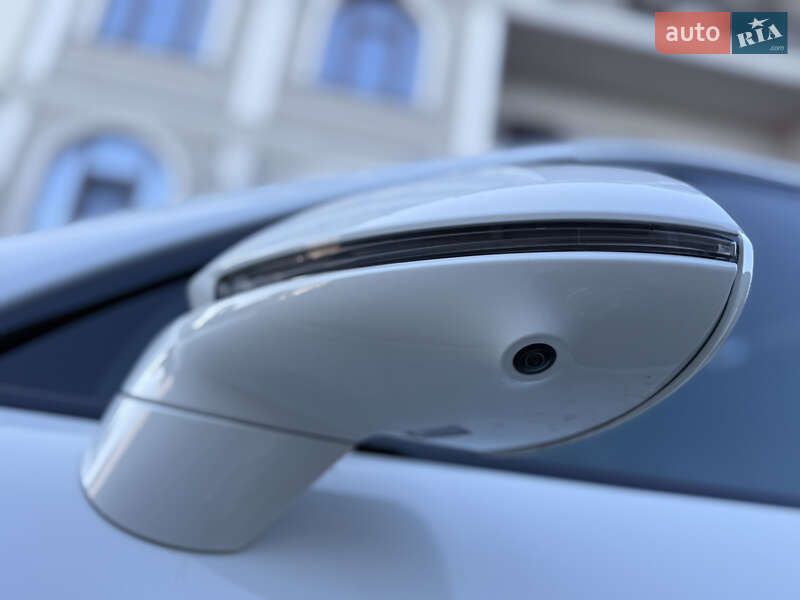 Позашляховик / Кросовер Porsche Cayenne 2020 в Одесі