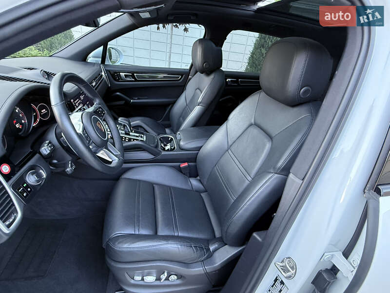 Позашляховик / Кросовер Porsche Cayenne 2020 в Одесі