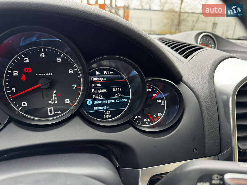 Позашляховик / Кросовер Porsche Cayenne 2017 в Києві