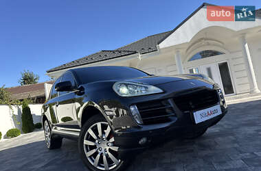 Внедорожник / Кроссовер Porsche Cayenne 2010 в Ивано-Франковске