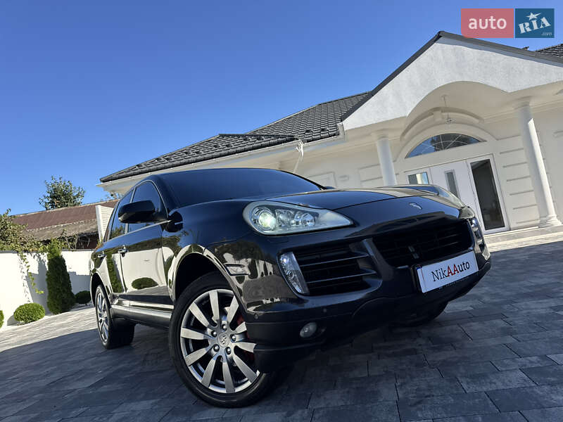 Porsche Cayenne 2010