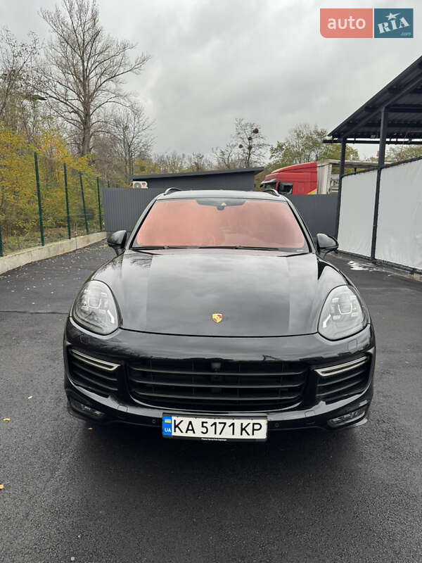 Внедорожник / Кроссовер Porsche Cayenne 2017 в Киеве фото 10 Внедорожник / Кроссовер Porsche Cayenne 2017 в Киеве