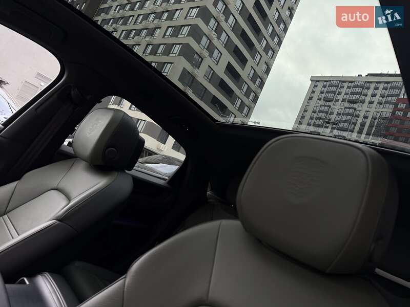 Позашляховик / Кросовер Porsche Cayenne 2024 в Києві