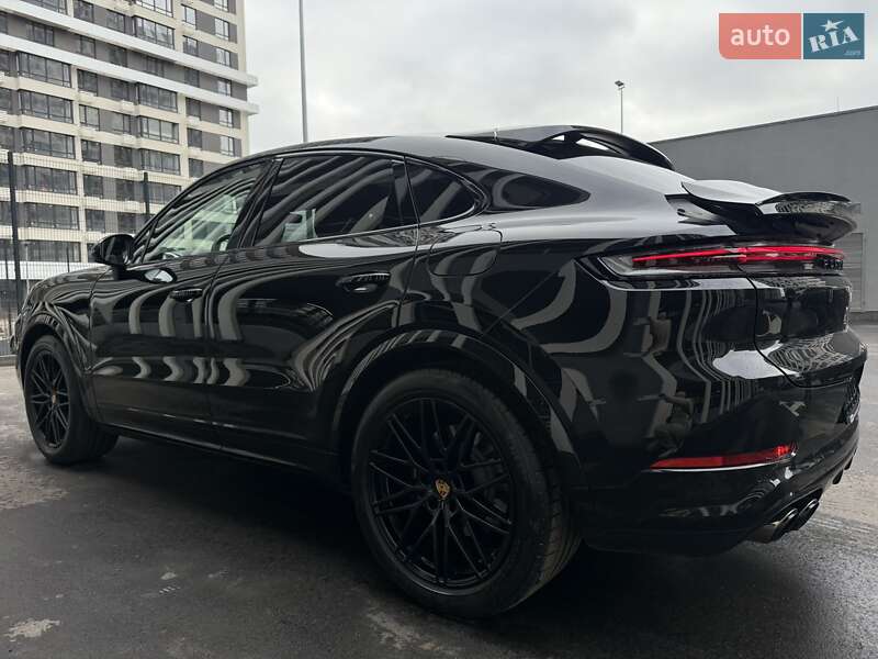 Позашляховик / Кросовер Porsche Cayenne 2024 в Києві