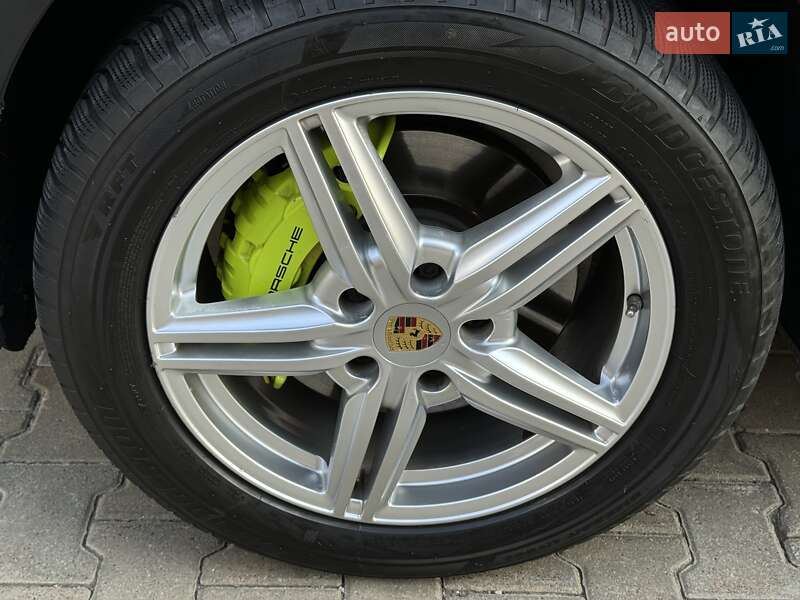 Позашляховик / Кросовер Porsche Cayenne 2015 в Одесі фото 11 Позашляховик / Кросовер Porsche Cayenne 2015 в Одесі