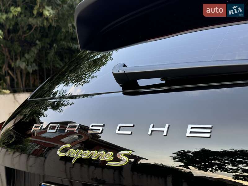 Позашляховик / Кросовер Porsche Cayenne 2015 в Одесі фото 14 Позашляховик / Кросовер Porsche Cayenne 2015 в Одесі