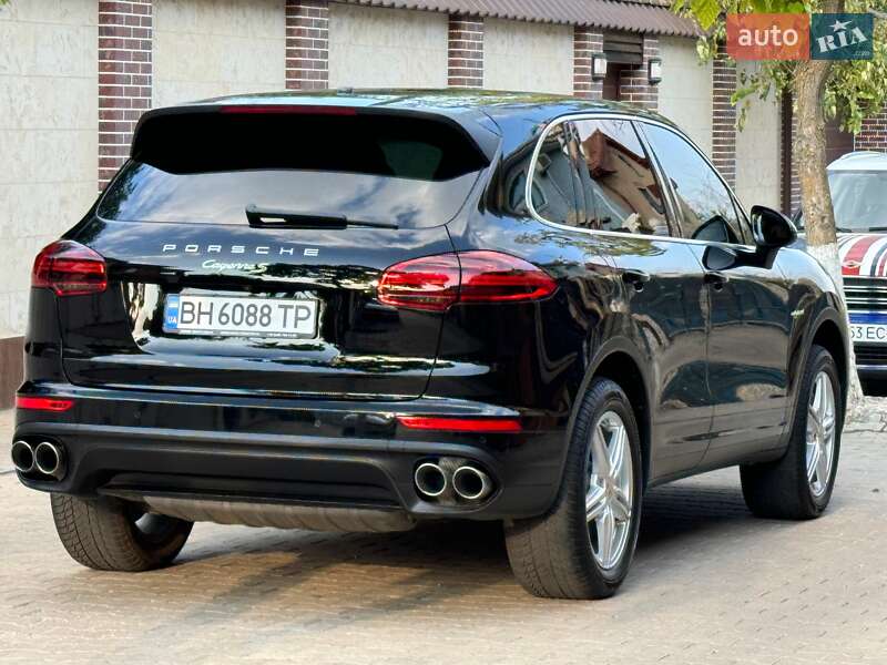 Позашляховик / Кросовер Porsche Cayenne 2015 в Одесі фото 41 Позашляховик / Кросовер Porsche Cayenne 2015 в Одесі
