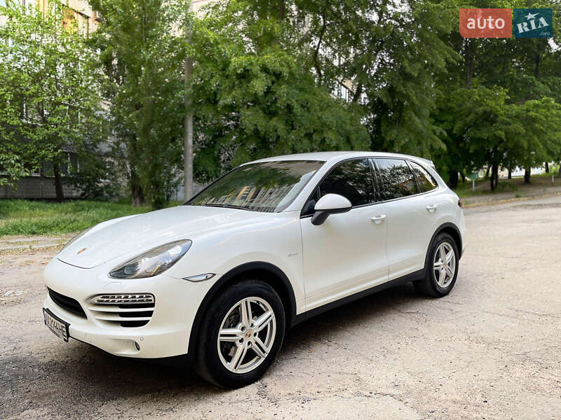 Позашляховик / Кросовер Porsche Cayenne 2012 в Харкові