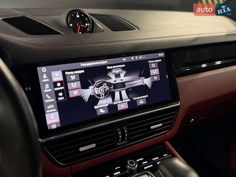 Позашляховик / Кросовер Porsche Cayenne 2021 в Одесі