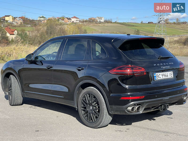 Внедорожник / Кроссовер Porsche Cayenne 2017 в Трускавце фото 4 Внедорожник / Кроссовер Porsche Cayenne 2017 в Трускавце