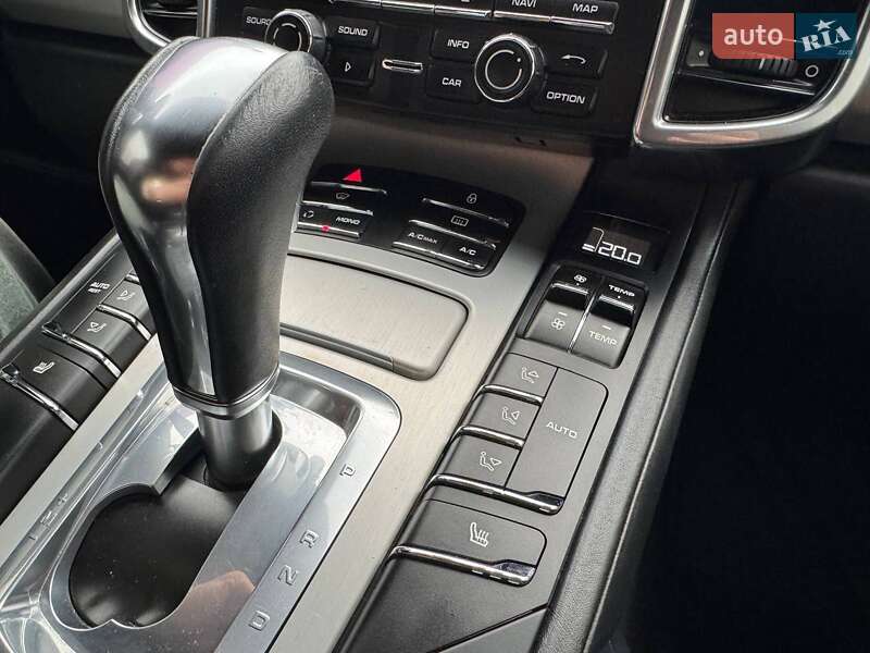 Позашляховик / Кросовер Porsche Cayenne 2012 в Києві фото 26 Позашляховик / Кросовер Porsche Cayenne 2012 в Києві