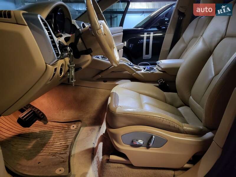 Позашляховик / Кросовер Porsche Cayenne 2012 в Києві фото 9 Позашляховик / Кросовер Porsche Cayenne 2012 в Києві