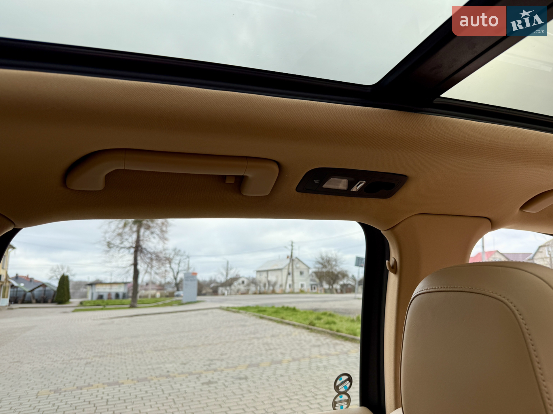 2015 Porsche Cayenne - мініатюра 41