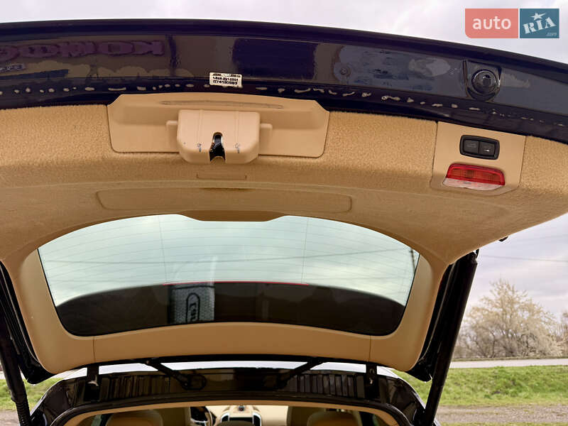 Внедорожник / Кроссовер Porsche Cayenne 2015 в Львове