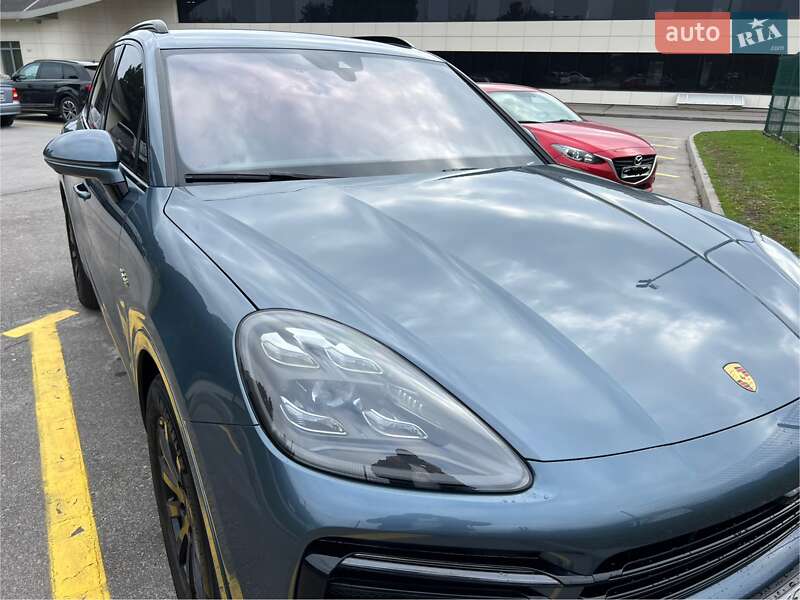 Внедорожник / Кроссовер Porsche Cayenne 2018 в Днепре фото 18 Внедорожник / Кроссовер Porsche Cayenne 2018 в Днепре