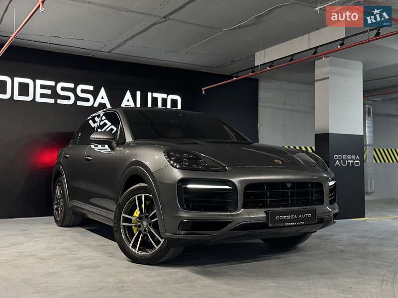Внедорожник / Кроссовер Porsche Cayenne 2018 в Одессе