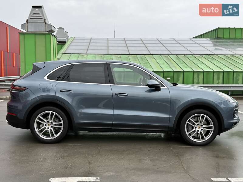 Позашляховик / Кросовер Porsche Cayenne 2018 в Києві