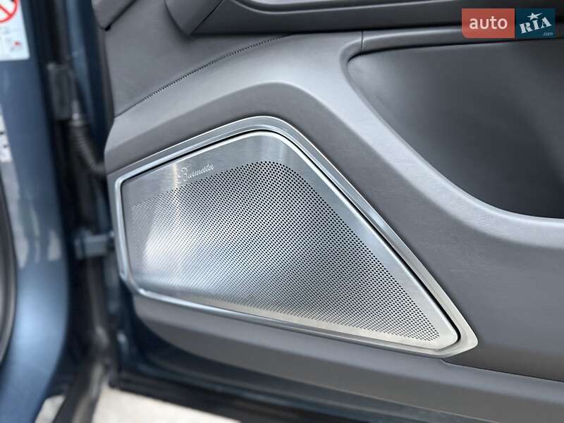 Позашляховик / Кросовер Porsche Cayenne 2018 в Києві