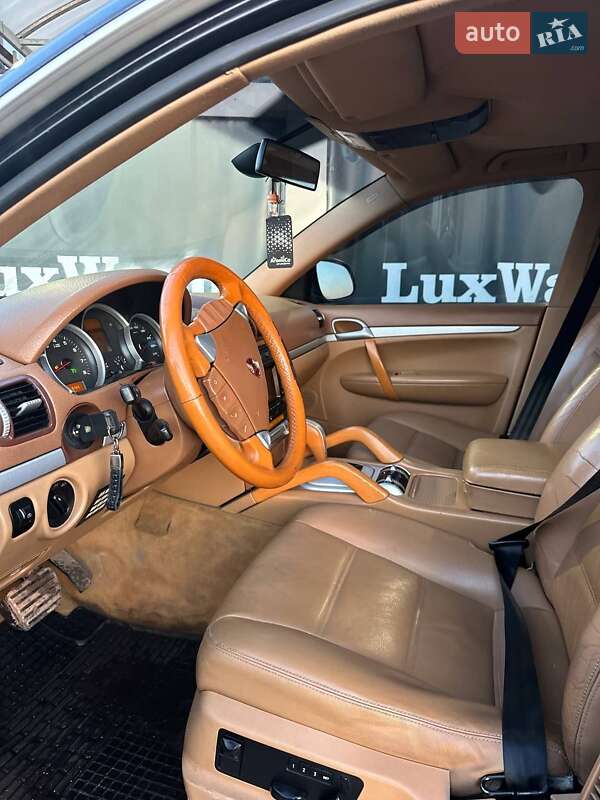 Позашляховик / Кросовер Porsche Cayenne 2004 в Шумську