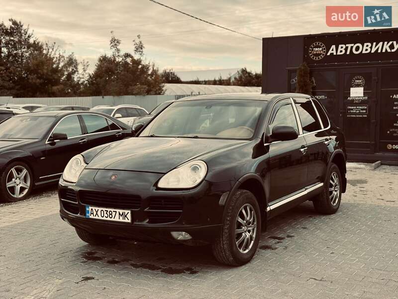 Позашляховик / Кросовер Porsche Cayenne 2004 в Шумську