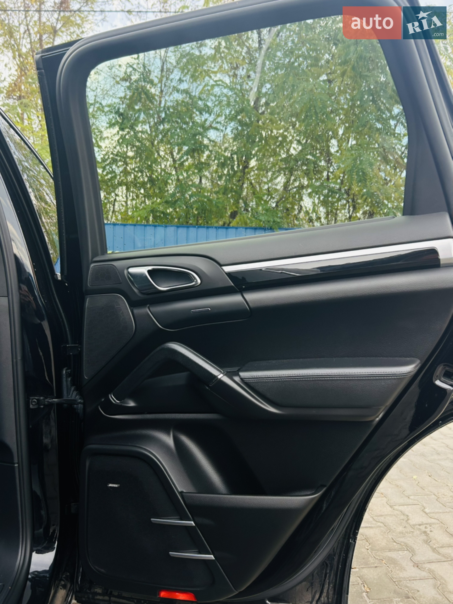 2011 Porsche Cayenne - мініатюра 14