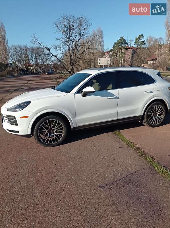 Позашляховик / Кросовер Porsche Cayenne 2019 в Києві