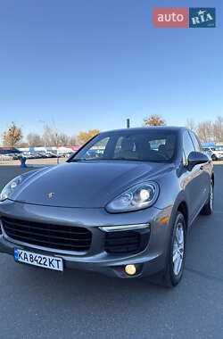 Внедорожник / Кроссовер Porsche Cayenne 2015 в Киеве