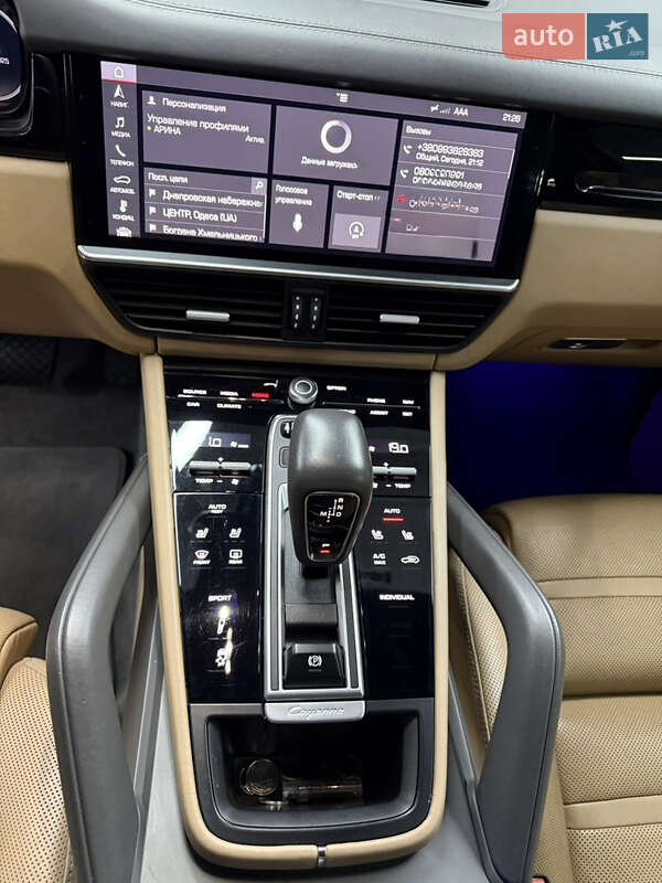 Внедорожник / Кроссовер Porsche Cayenne 2018 в Киеве фото 25 Внедорожник / Кроссовер Porsche Cayenne 2018 в Киеве