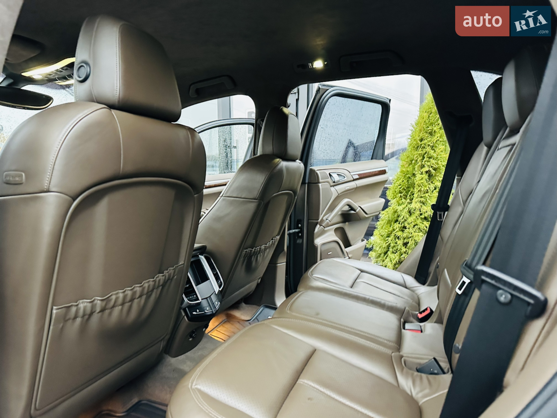 2012 Porsche Cayenne - мініатюра 19