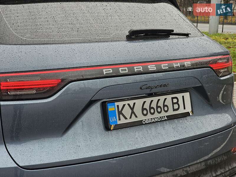 Позашляховик / Кросовер Porsche Cayenne 2018 в Києві