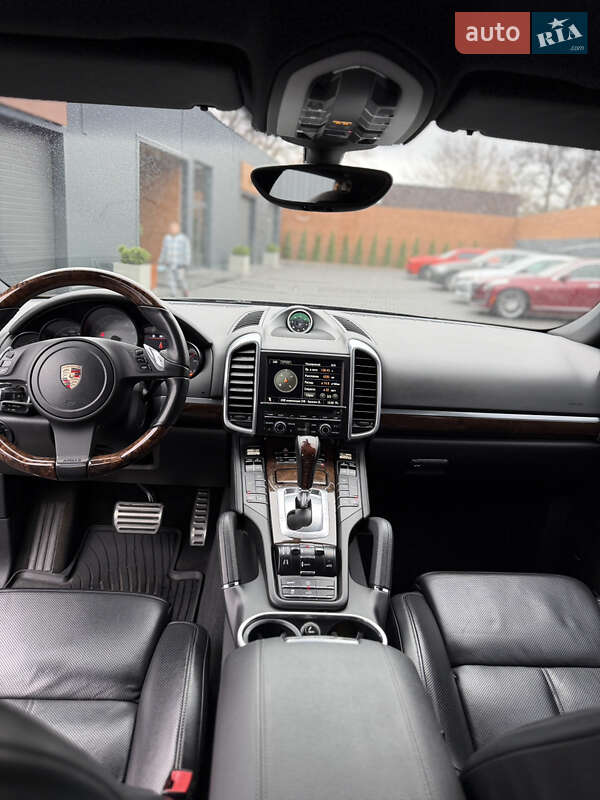 Позашляховик / Кросовер Porsche Cayenne 2012 в Києві фото 15 Позашляховик / Кросовер Porsche Cayenne 2012 в Києві