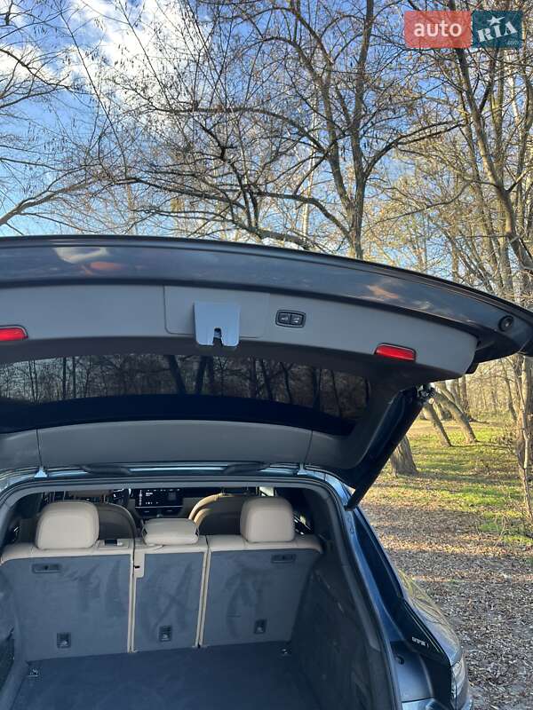 Позашляховик / Кросовер Porsche Cayenne 2019 в Києві