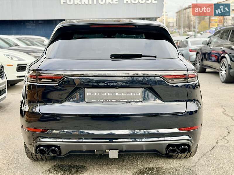 Позашляховик / Кросовер Porsche Cayenne 2019 в Києві