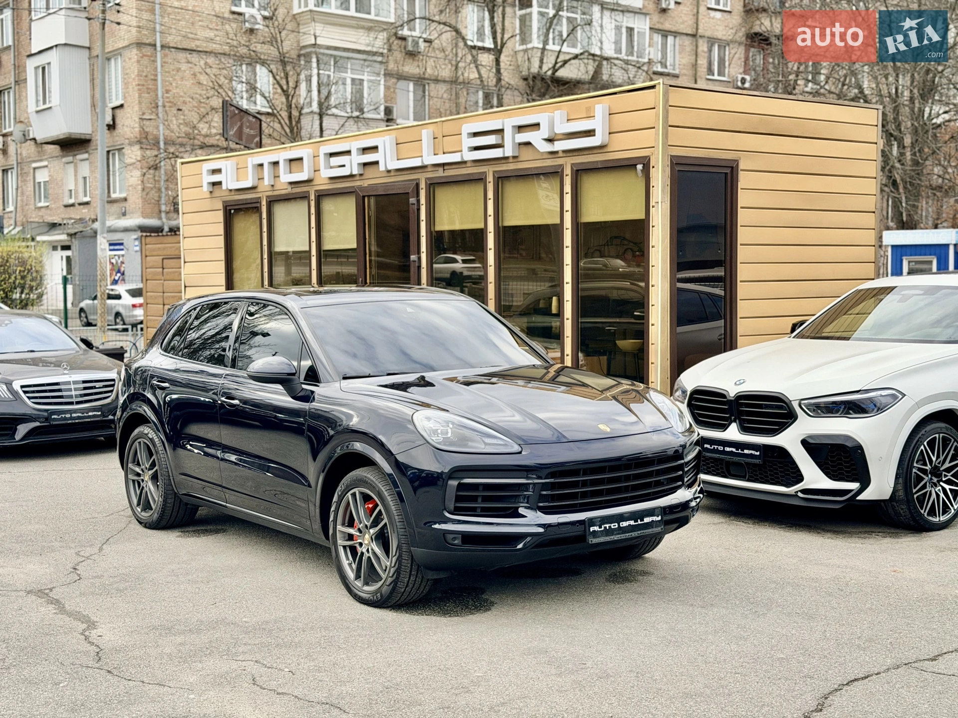 2019 Porsche Cayenne - мініатюра 3